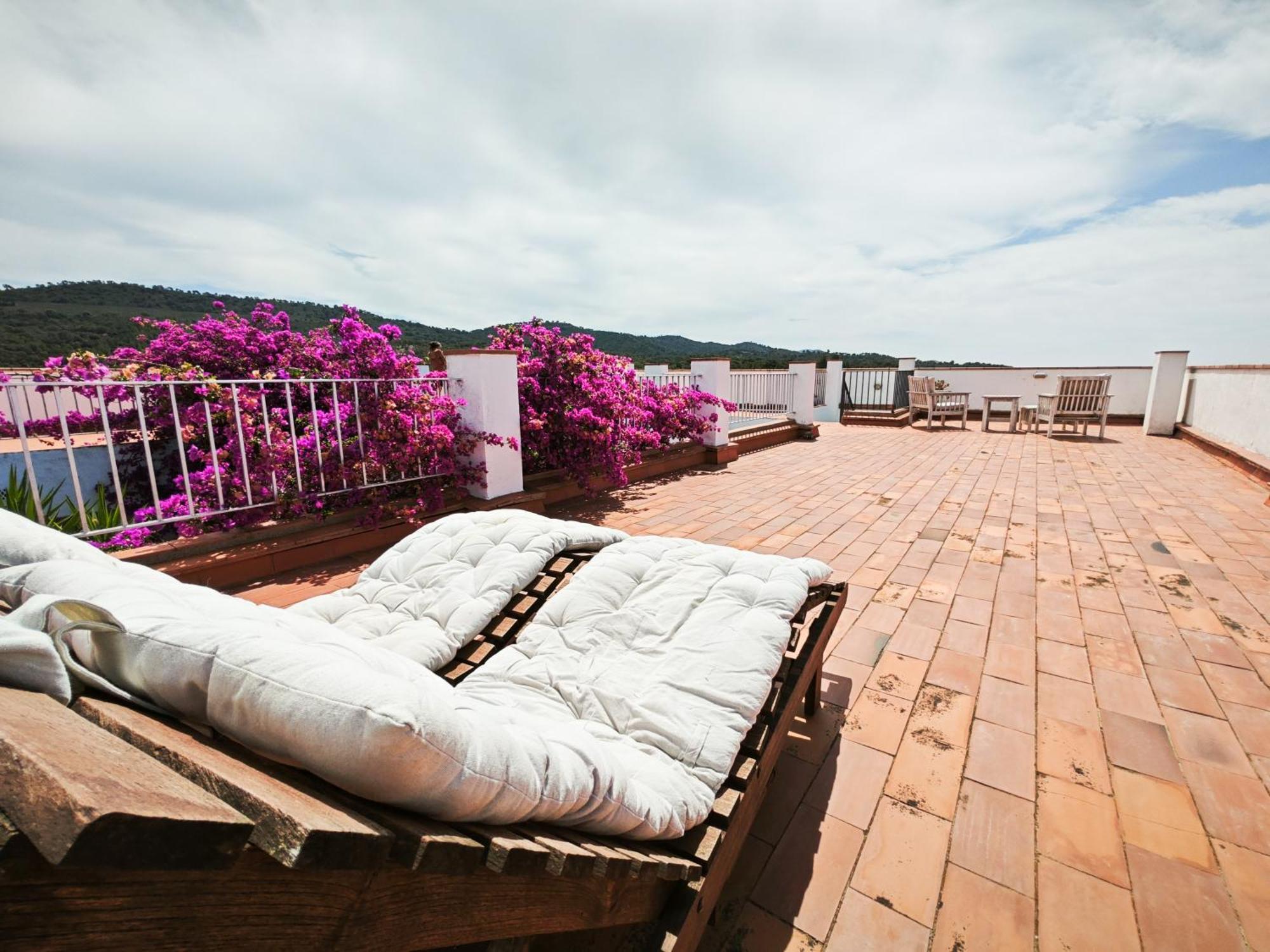 El Penell Apartament Llevant Vilamaniscle Exterior photo